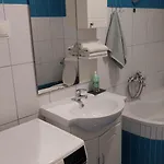 Zemunik 아파트 오미스