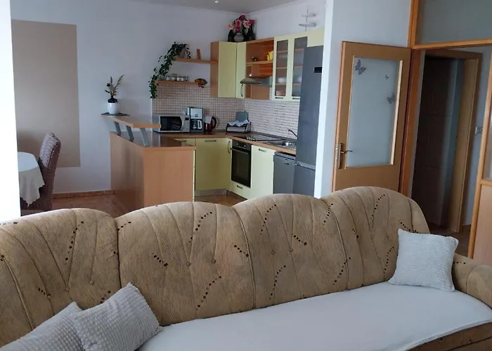 Appartamento Zemunik